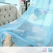 可愛い雲柄のレースカーテン