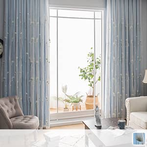 タンポポを刺繍されたドレープとレース一体型カーテン