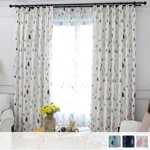 カラフルな雫柄のレース付きセットカーテン