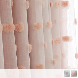 ふわふわな立体ドットが付いている一体型姫系カーテン