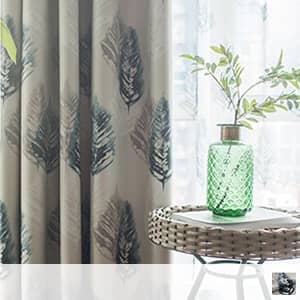 羽柄のドレープカーテン