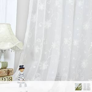 リーフと花柄刺繍のレースカーテン