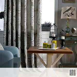 インクジェット状の柄のドレープカーテン