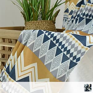 エキゾチックのエッセンスがある幾何柄のデザインしたドレープカーテン