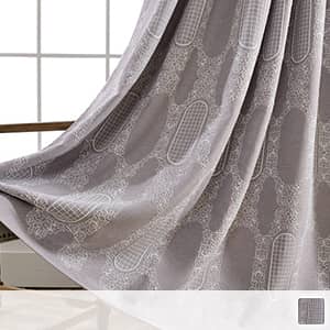 華やかでエキゾチックな紋様