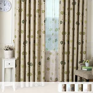 エレガントな雰囲気漂う大人デザインのセットカーテン