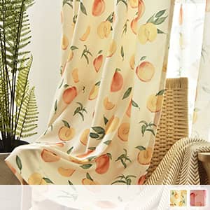 みずみずしいモモ柄ドレープカーテン