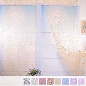 波を連想できる模様のレースカーテン