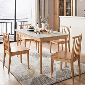 スタイリッシュかつ機能的なダイニングテーブル＆チェアセット