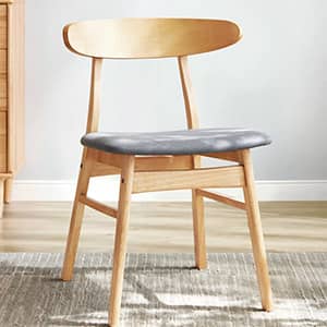 シンプルで洗練されたデザインのチェア