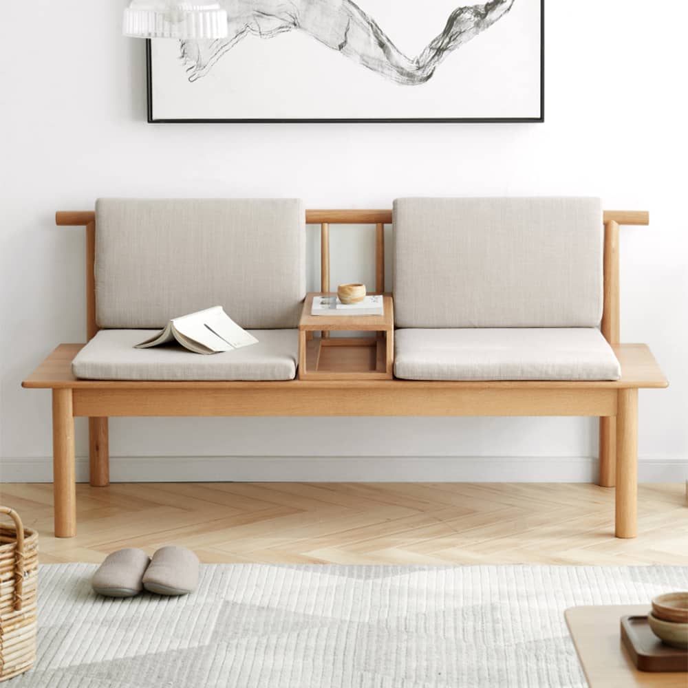 レトロなデザインのベンチソファー