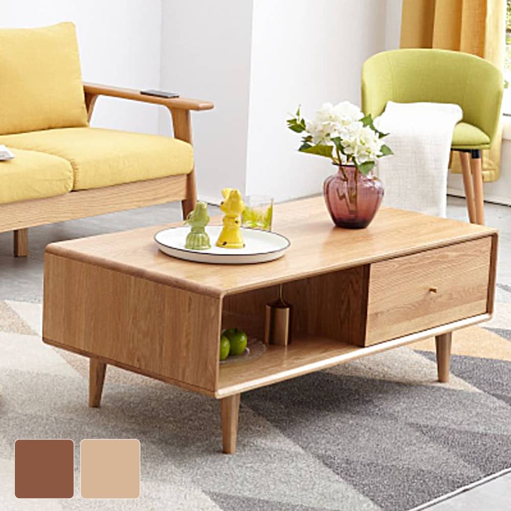 収納スペースたっぷりのセンターテーブル