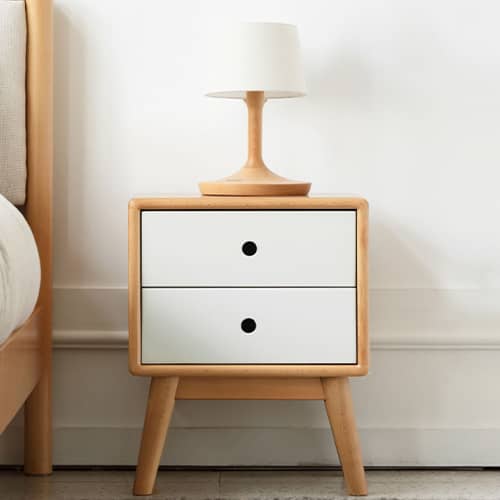 寝室はもちろん、リビングのソファ横に置いてもとっても便利なナイトテーブル