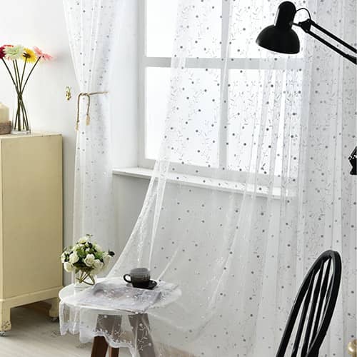 美しいリーフ刺繍のレースカーテン