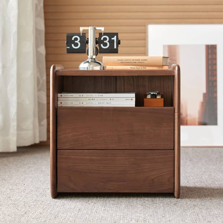 ベッド周りをキレイに整理整頓できるナイトテーブル,無垢材100%