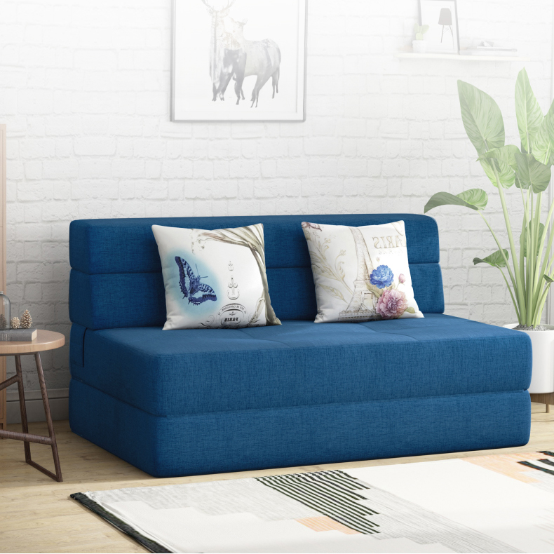 1.5人掛け　水色のソファー 1.5人掛け 水色のソファー